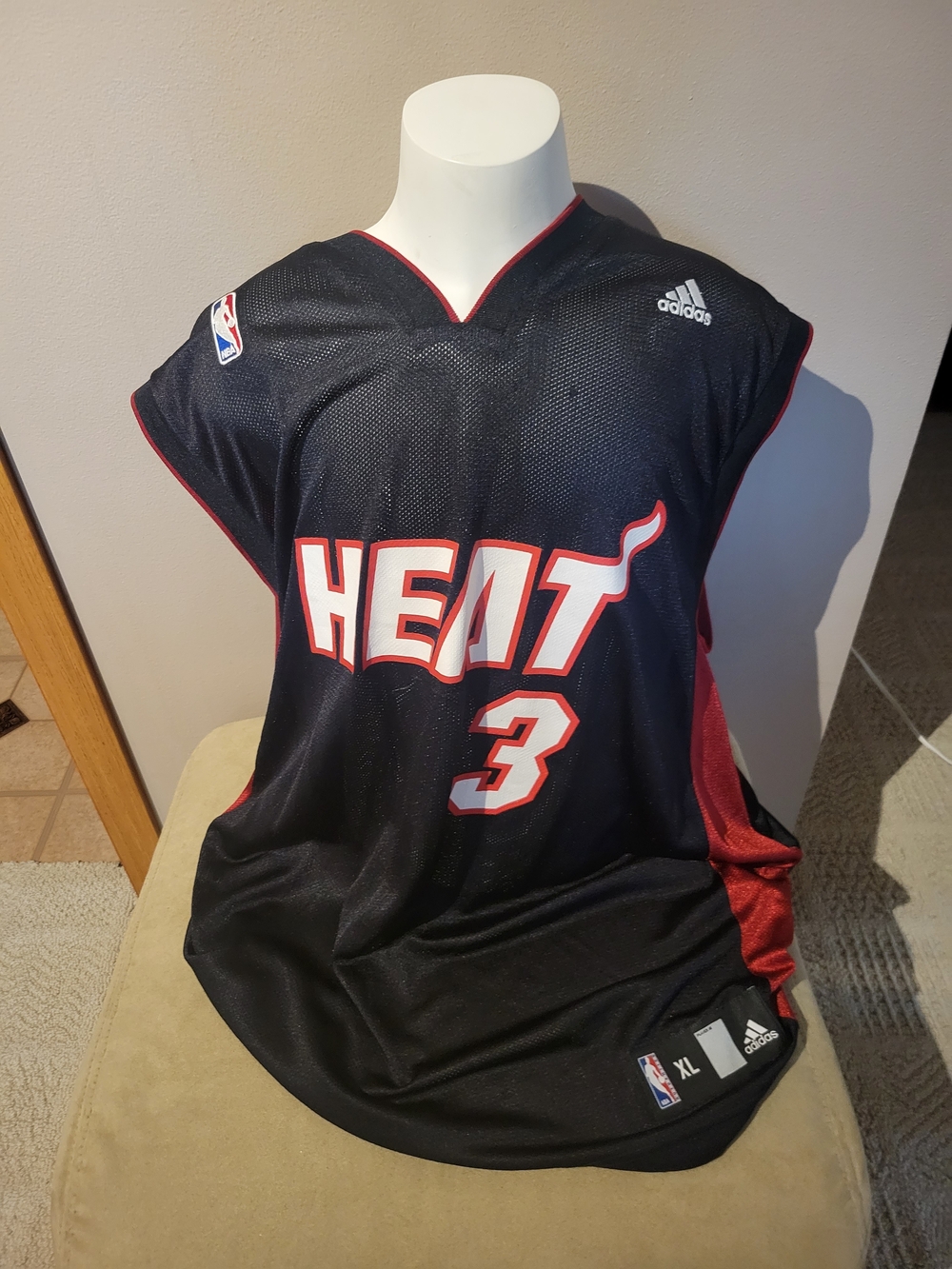 Adidas Miami Heat Wade #3 Replica Basketball Jersey